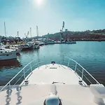 Bateau-hôtel No Limit Charter Bateau Avec Parking Prive Proche Centre-ville