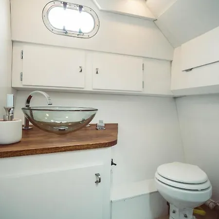No Limit Charter Bateau Avec Parking Prive Proche Centre-ville Rouen