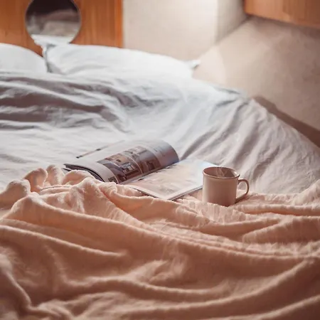 No Limit Charter Bateau Avec Parking Prive Proche Centre-ville Botel Rouen