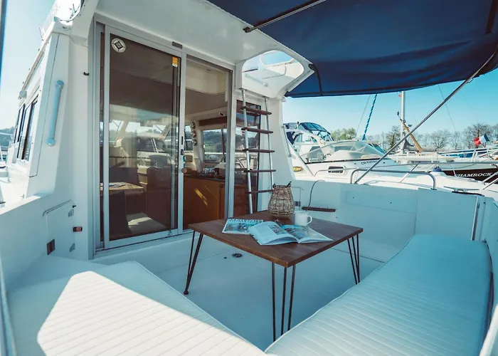 Botel No Limit Charter Bateau Avec Parking Prive Proche Centre-ville Rouen